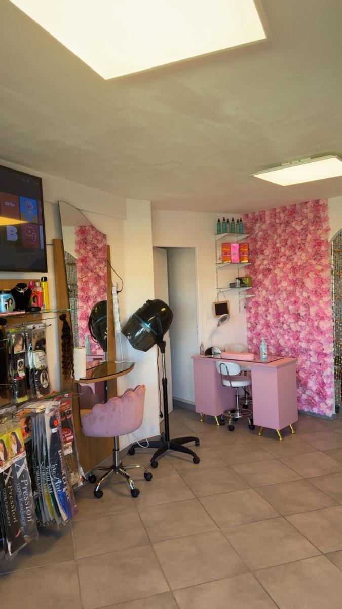 GLOIRE BEAUTE - Image 4